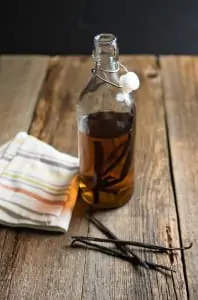 52 Paleo Holiday Gift Ideas by Thriving On Paleo - #17 Homemade Vanilla Extract