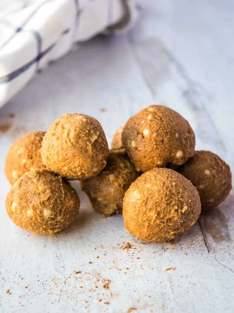 snickerdoodle edible cookie dough rolled into balls