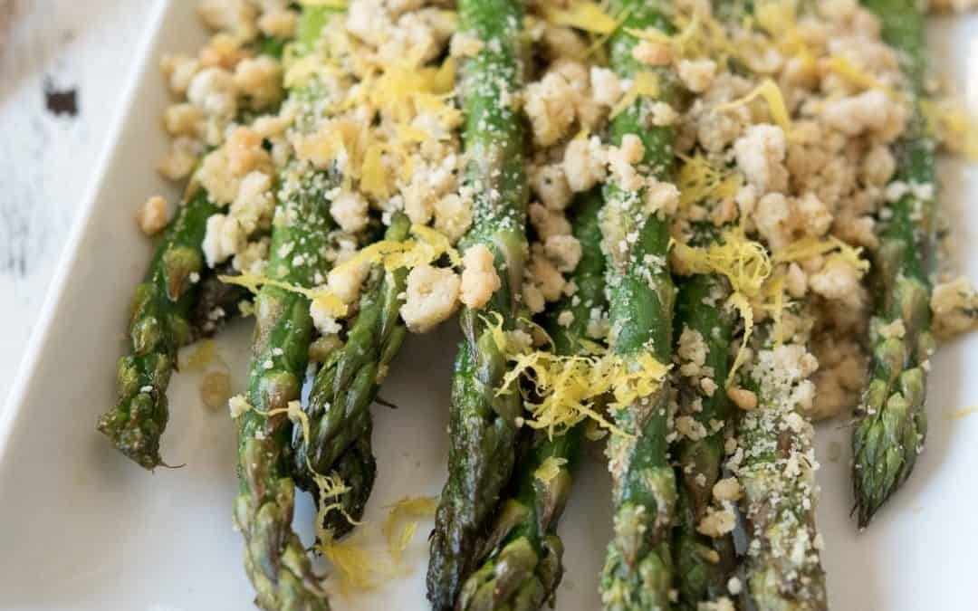 Roasted Asparagus with Breadcrumbs (Paleo, Whole30, AIP-mods)